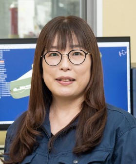山本　真由美